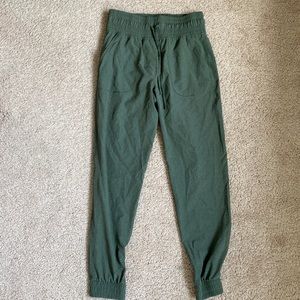 Albion Destination Joggers Heather Green - size XXS